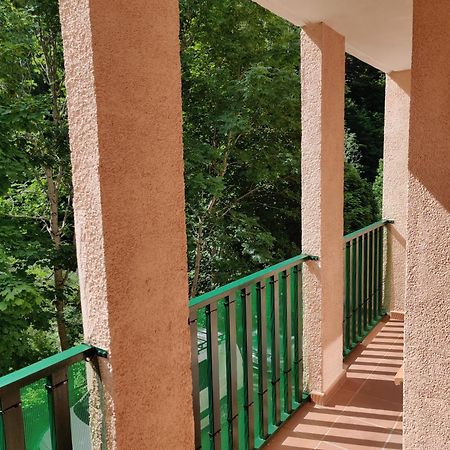 Apartmán "Leo Pixel" Avairent Canfranc Estacion Exteriér fotografie