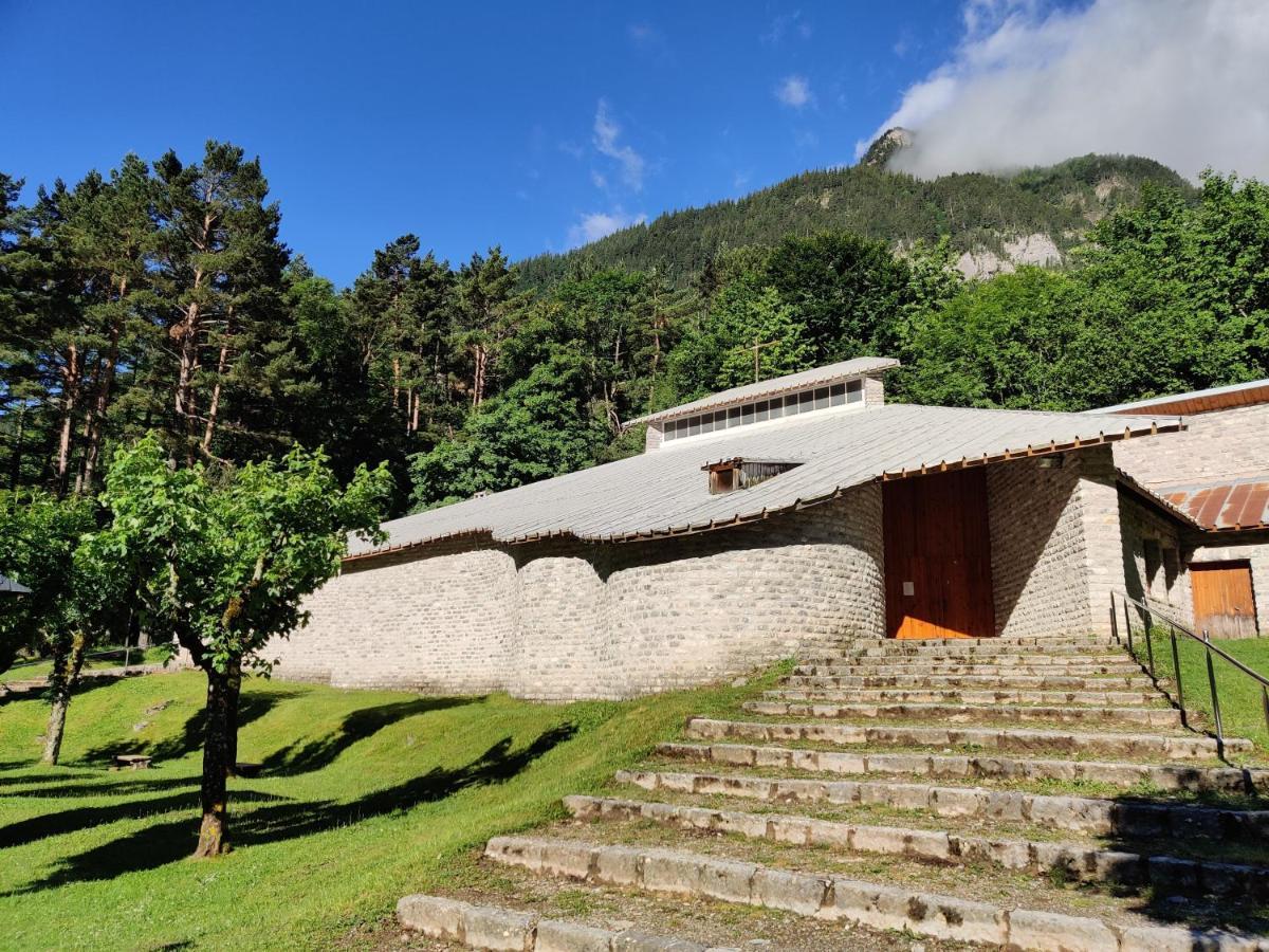 Apartmán "Leo Pixel" Avairent Canfranc Estacion Exteriér fotografie